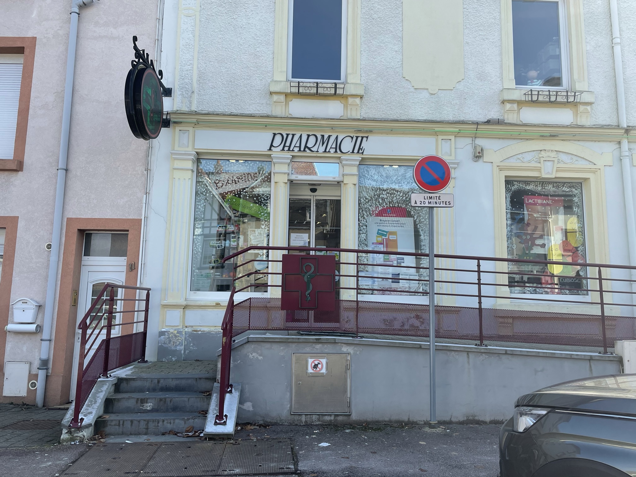 Pharmacie, Lemmens